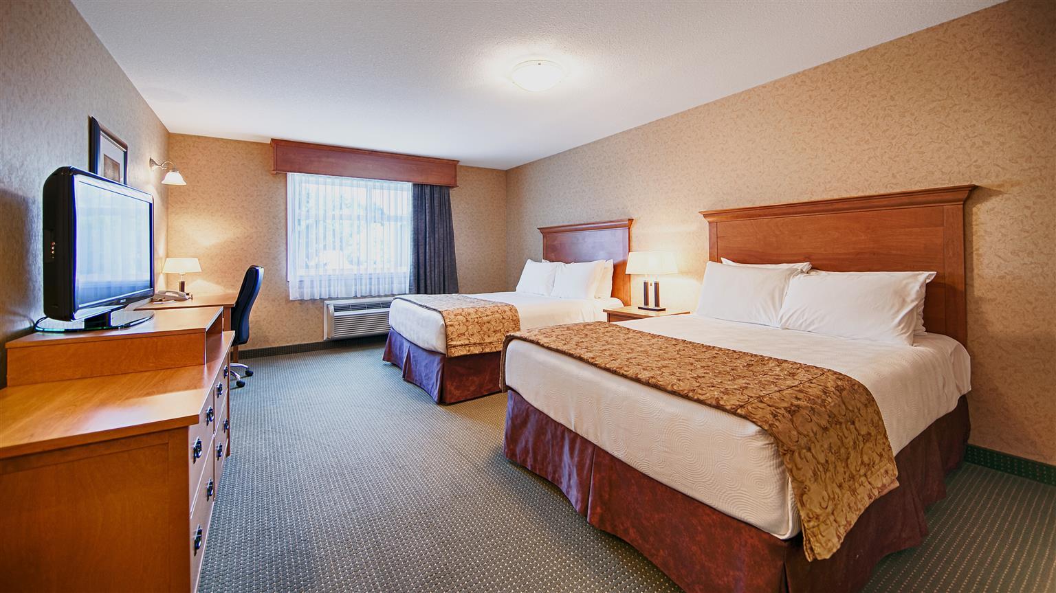 Best Western Sicamous Inn Buitenkant foto